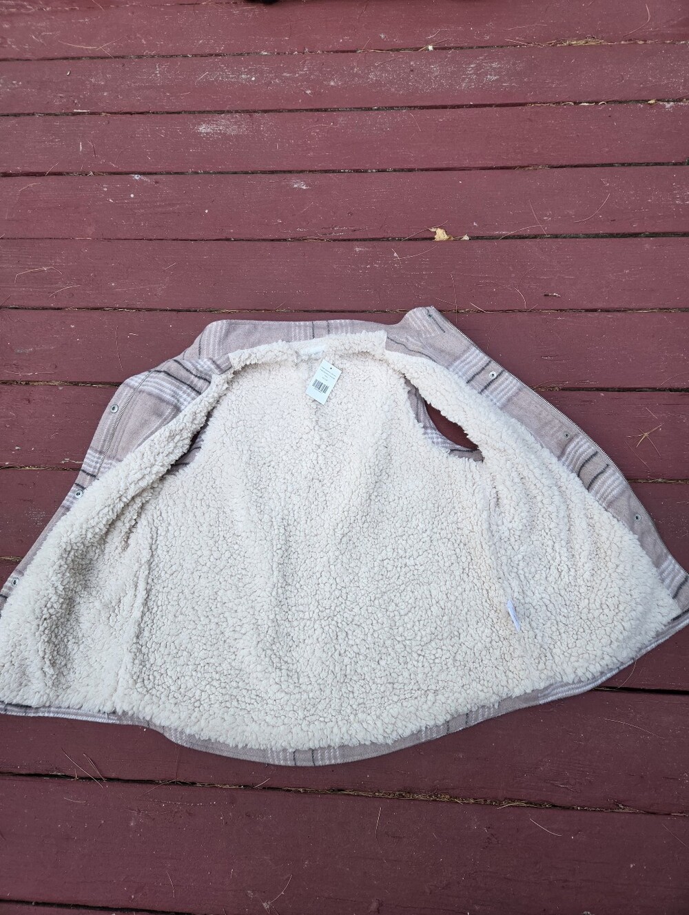 Mia & Tess Vest - Picture 5 of 5